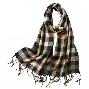 🖤🤍✨COZY Cashmere feel plaid scarf✨ 🤍🖤